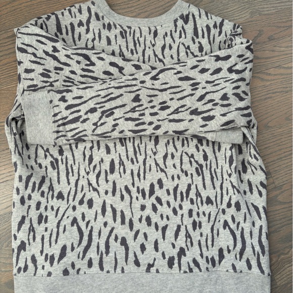 EUC. Rails Marlo sweatshirt in grey animal pattern - Picture 5 of 5